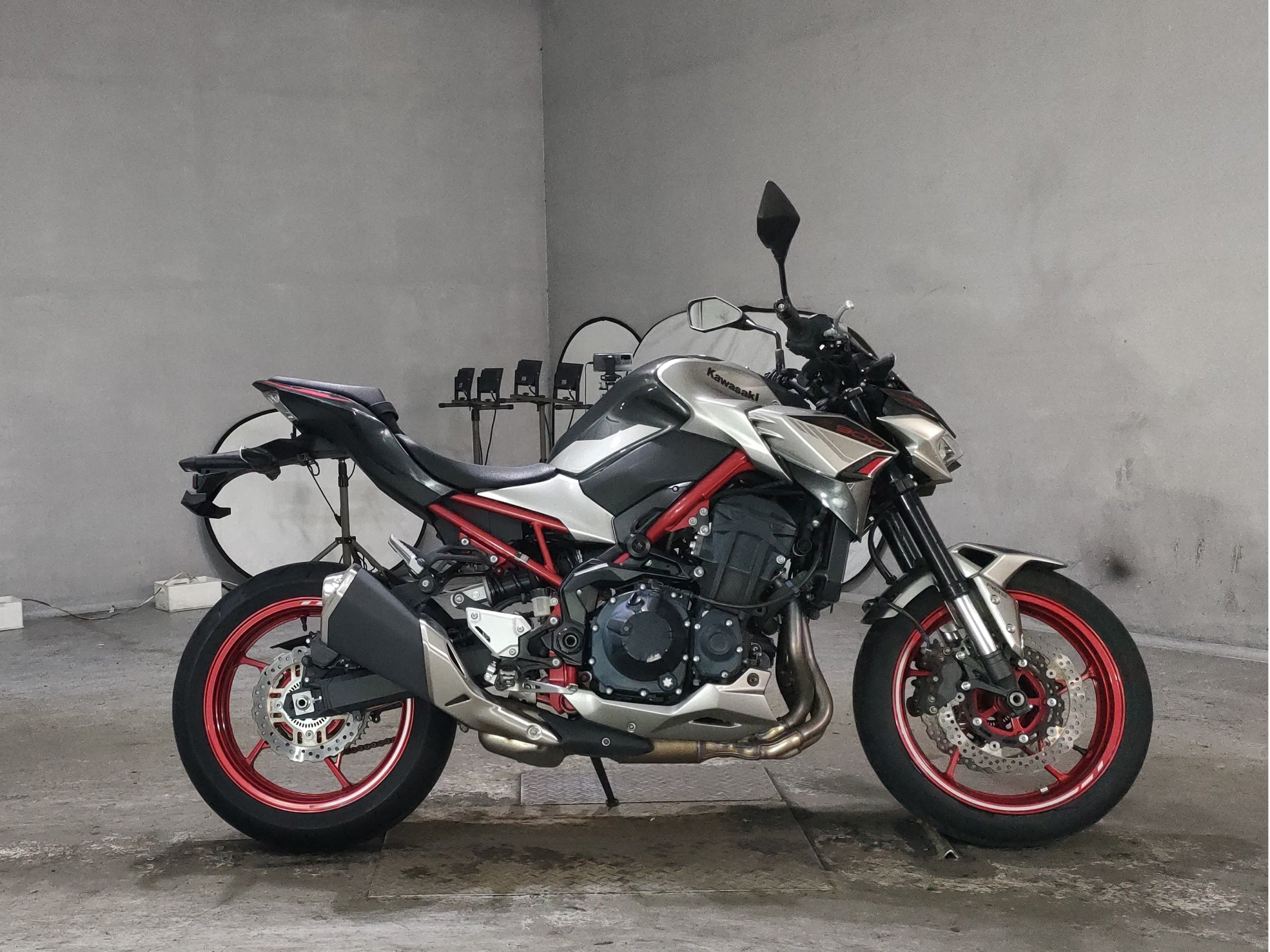 Kawasaki Z900