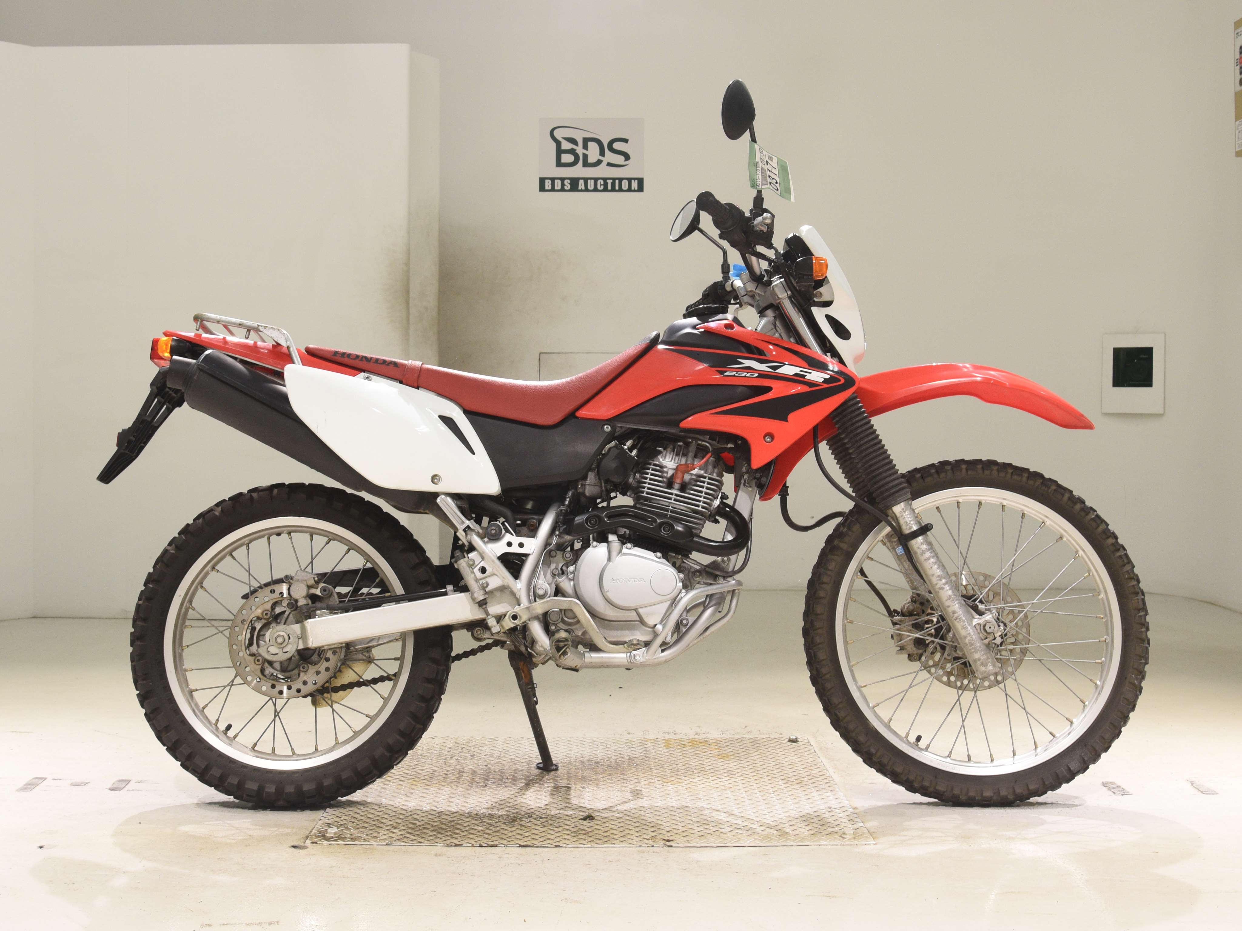 Honda XR230
