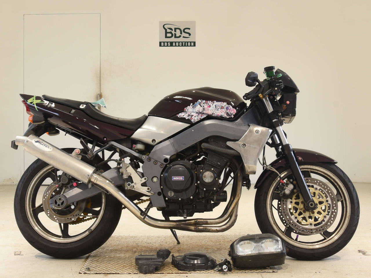Kawasaki XANTHUS ZR400D