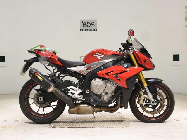 BMW S1000R