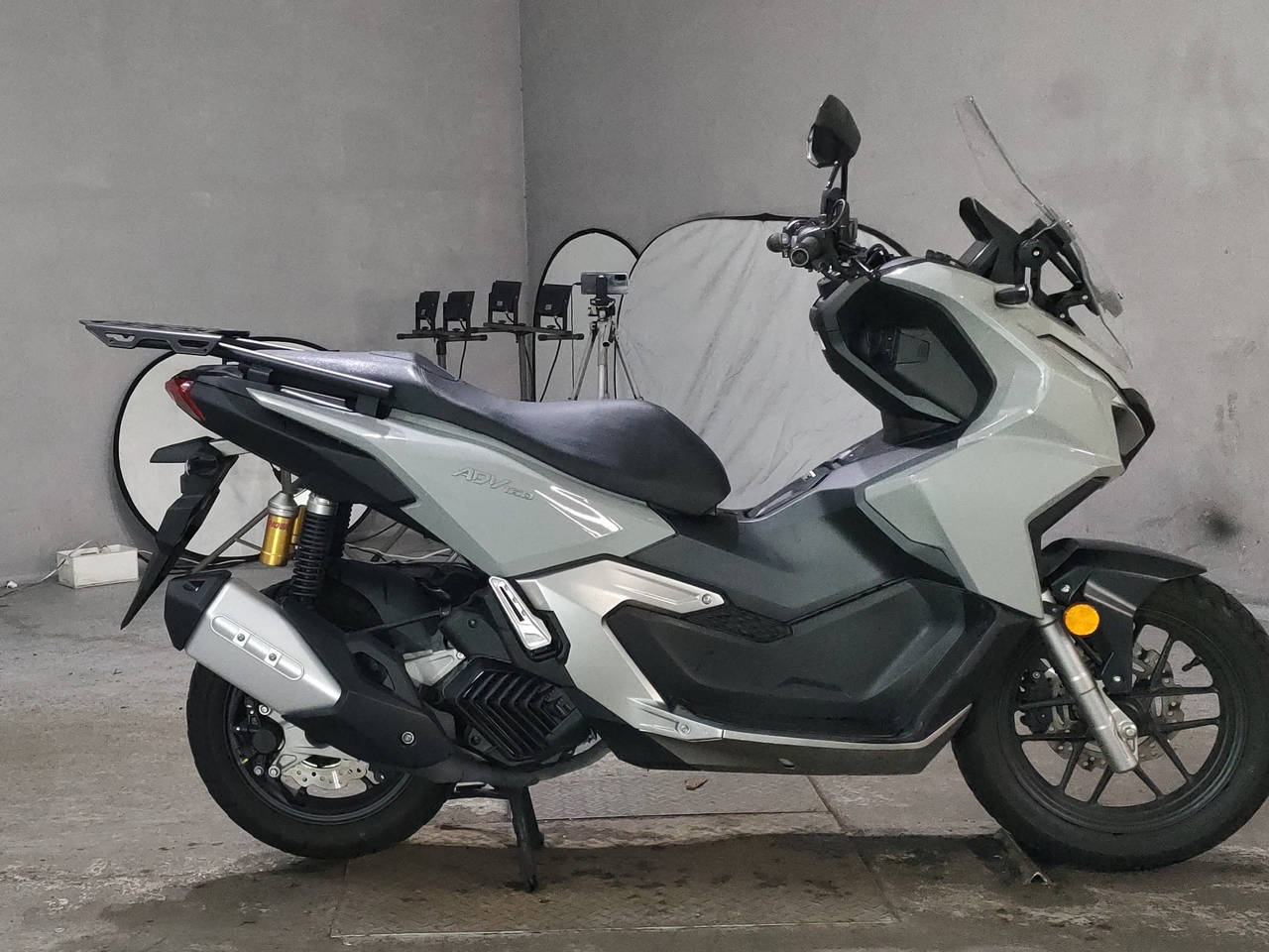 Honda ADV 160