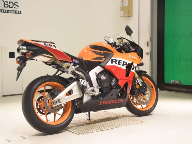 Honda CBR600RR — фото 5