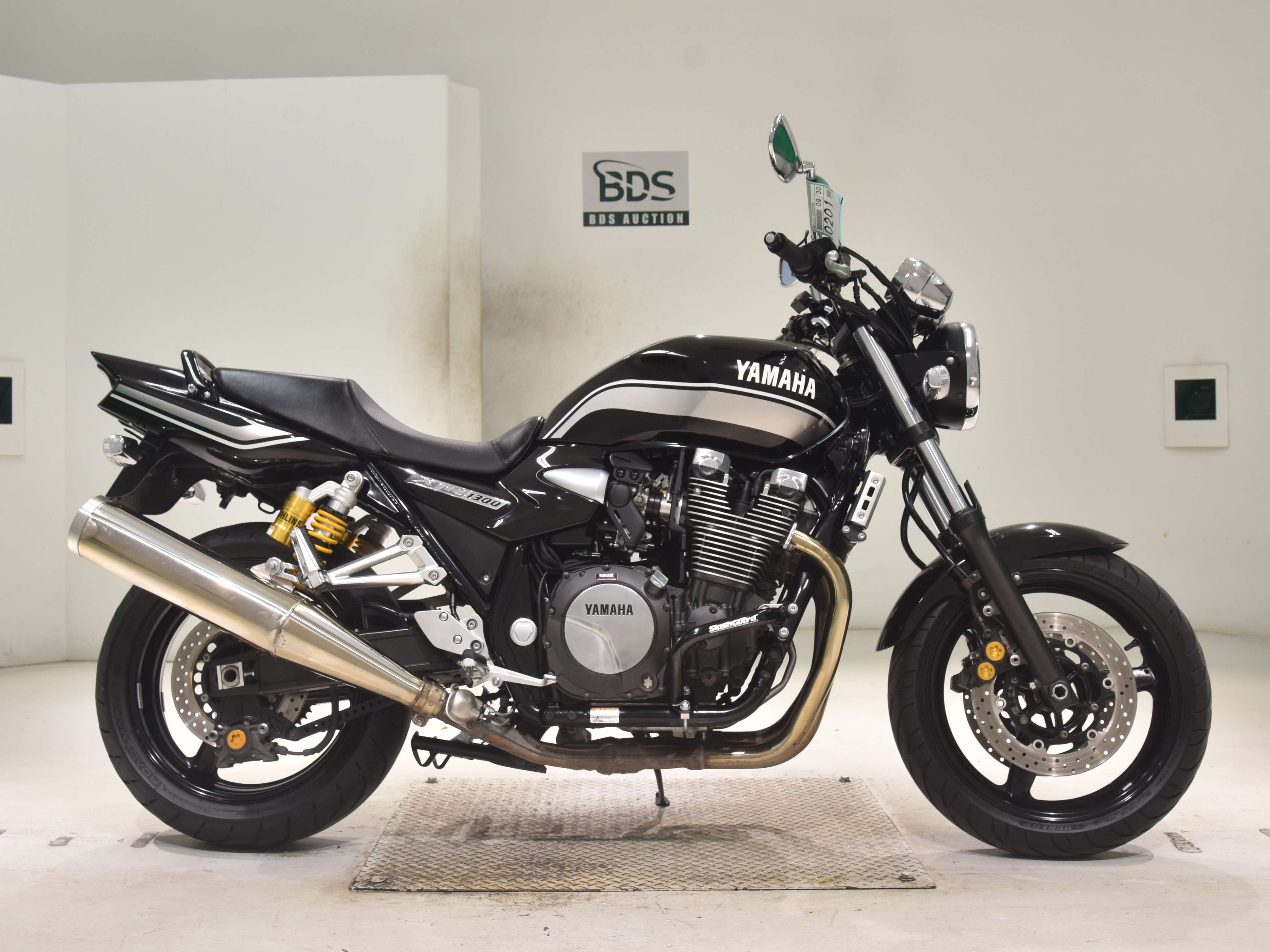 Yamaha XJR1300