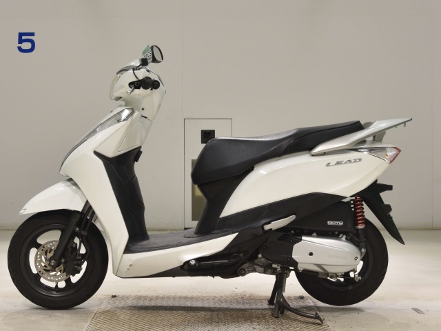 Honda LEAD125 — фото 2