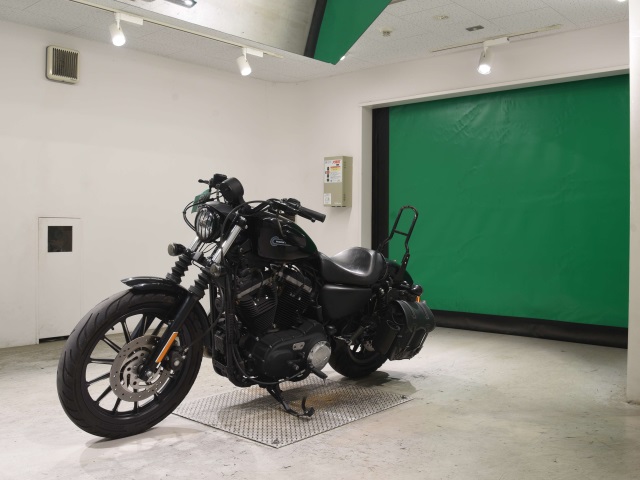 HD SPORTSTER IRON XL883N — фото 4