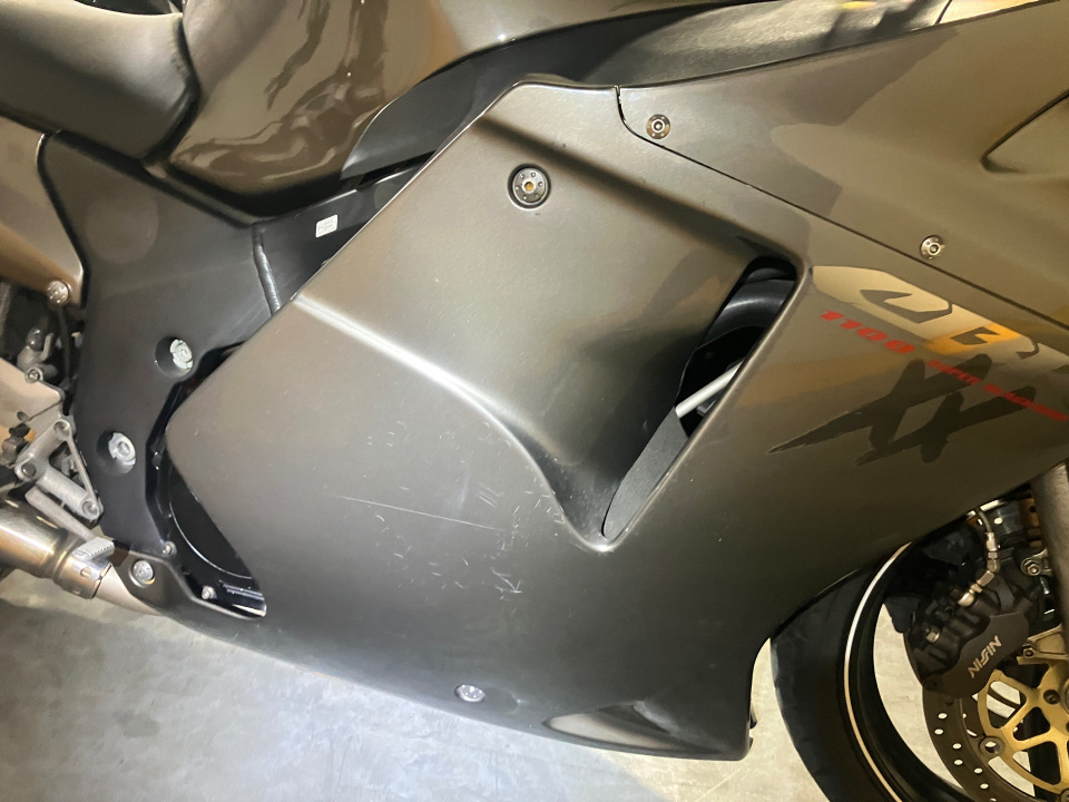 Honda CBR1100XX BLACKBIRD — фото 4