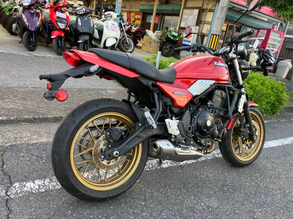 Kawasaki Z650RS — фото 3