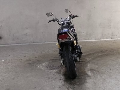 Kawasaki ZRX400 — фото 4
