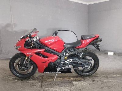 Triumph DAYTONA 675 — фото 2