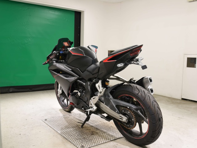 Honda CBR250RR — фото 6
