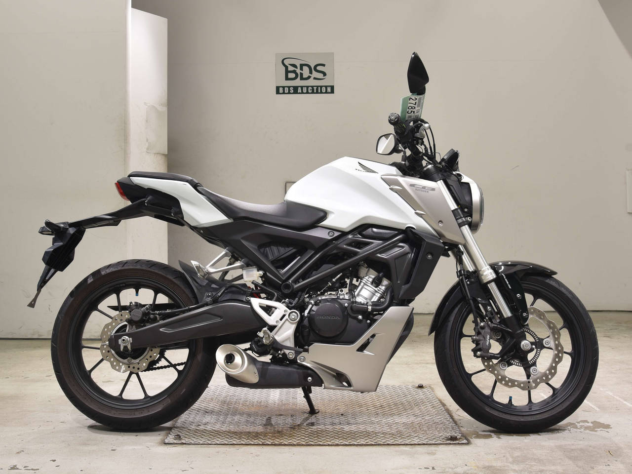 Honda CB125R