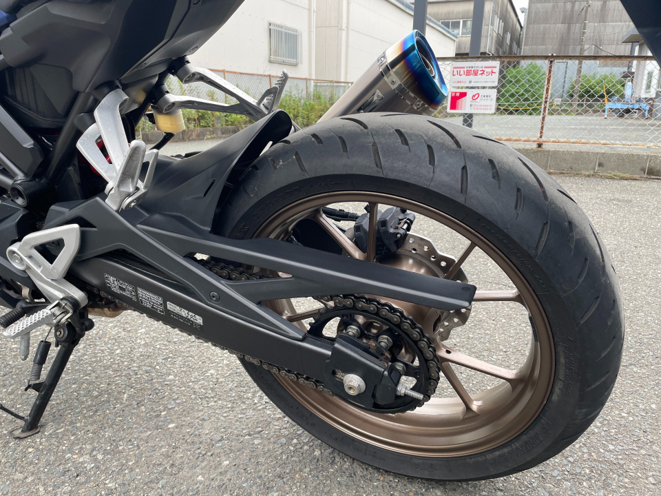 Honda CB250R — фото 15