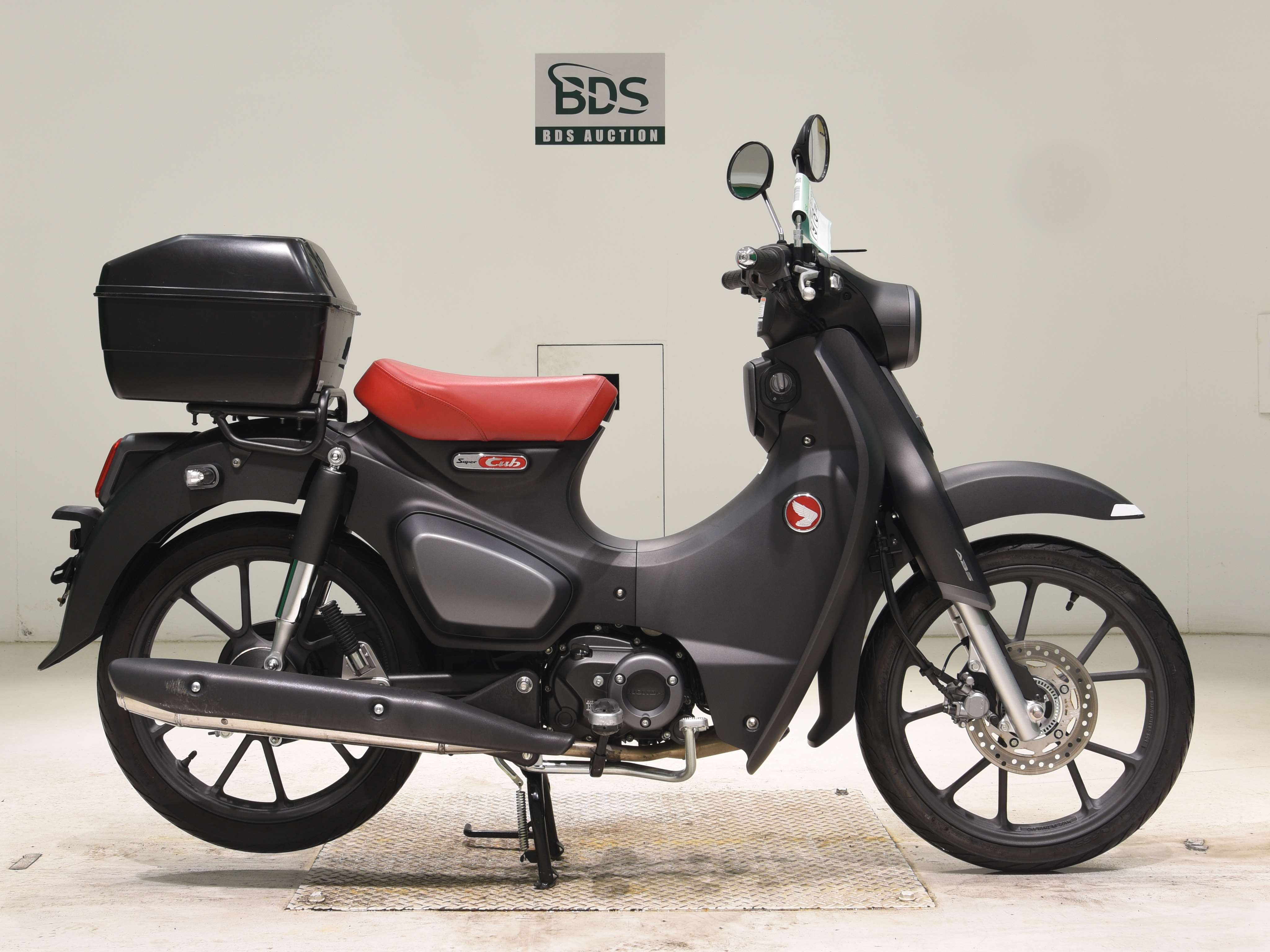 Honda C125-2