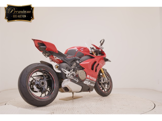Ducati PANIGALE V4S — фото 5