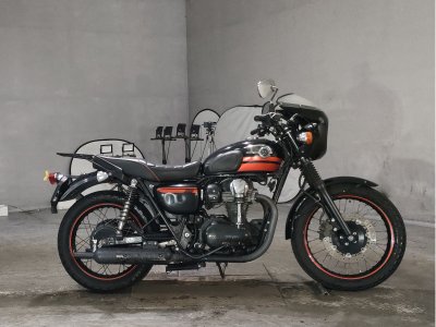 Kawasaki W800
