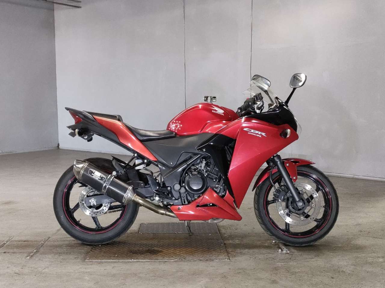 5428] Honda CBR250R - CS250C-0002769