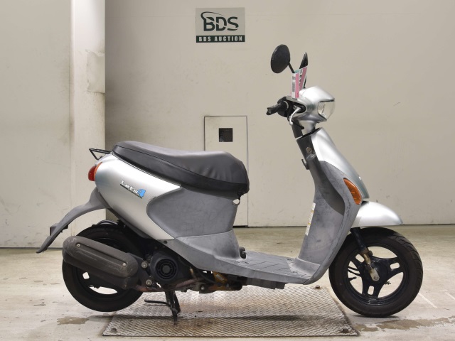 Suzuki LETS4
