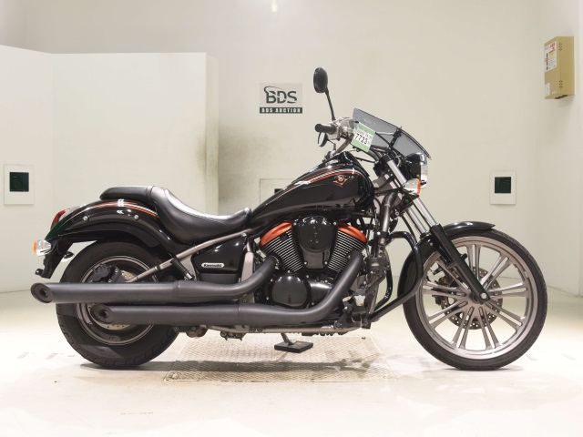 Kawasaki VULCAN900 CUSTOM