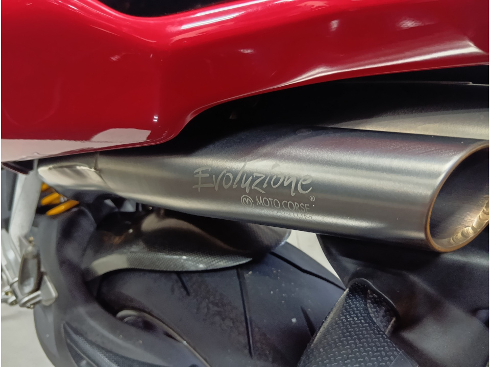MV Agusta F4S — фото 16
