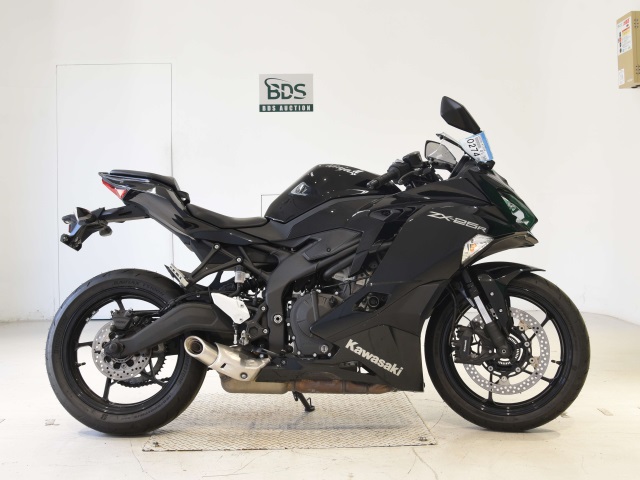 5129] Kawasaki NINJA ZX-25R - ZX250E-A01522