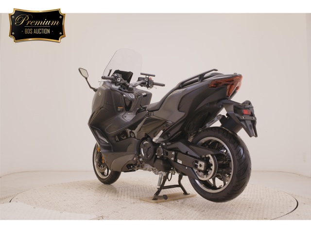 Yamaha T-MAX560T — фото 6