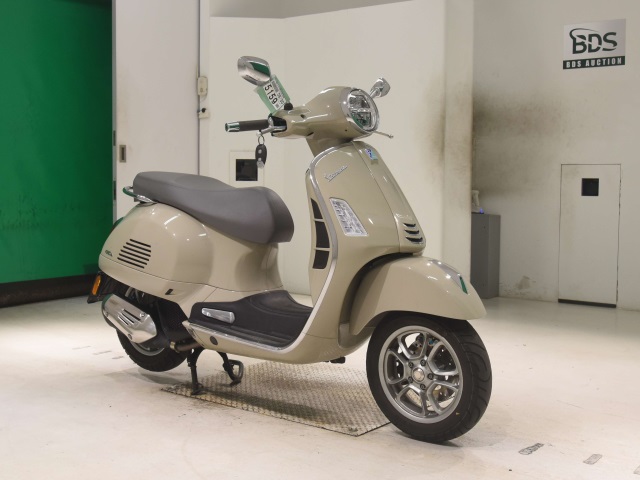 Vespa GTS150 — фото 3
