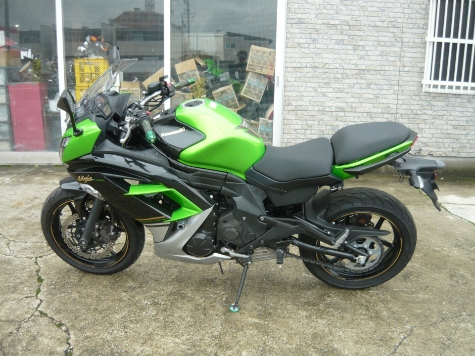 Kawasaki NINJA400