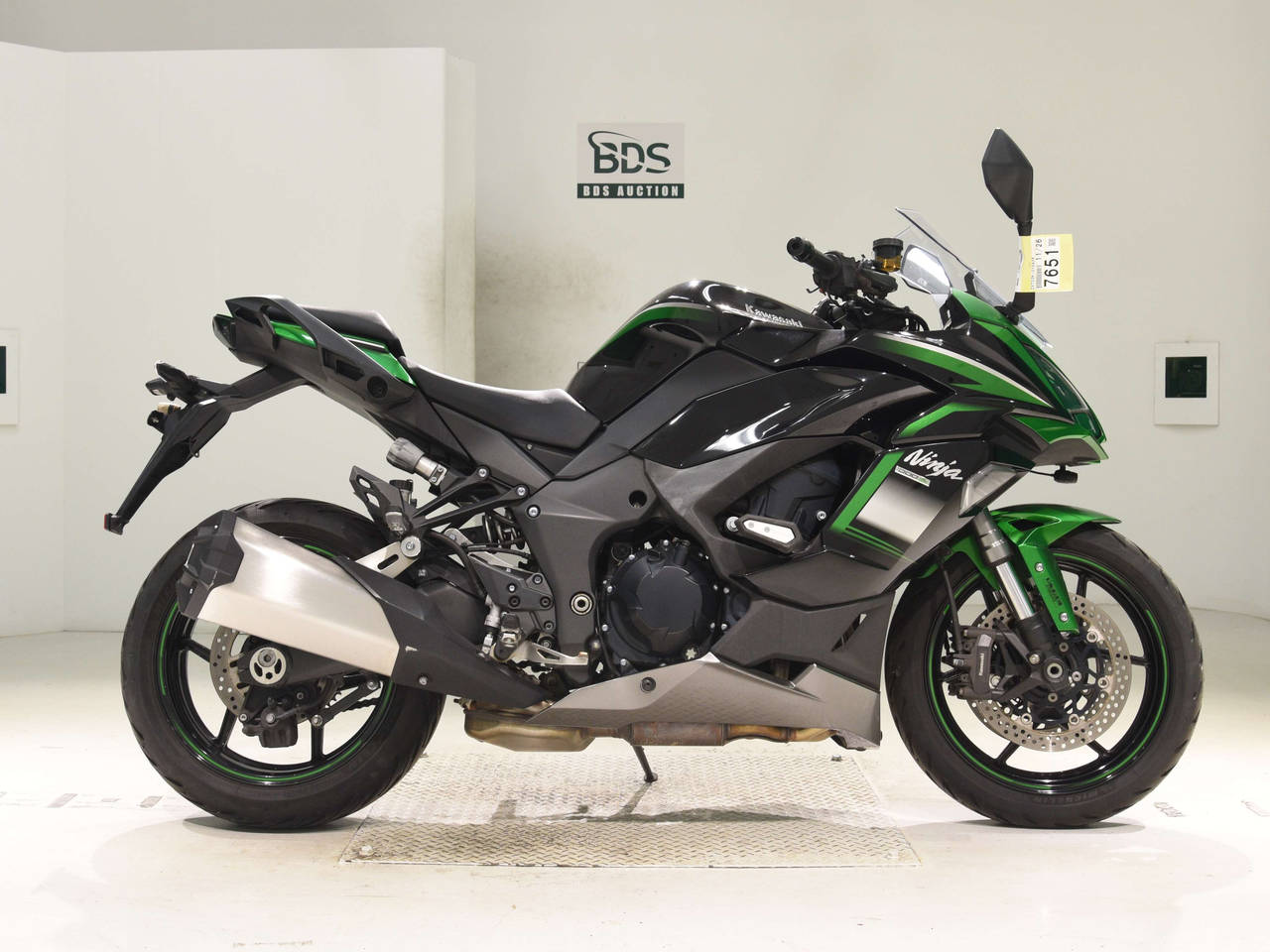 7651] Kawasaki NINJA 1000 SX - ZXT02K-015928
