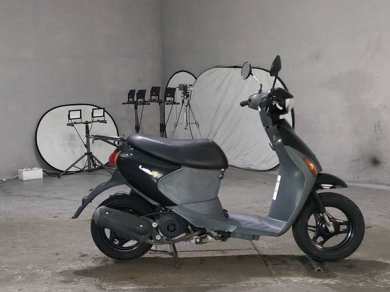 Suzuki LETS4