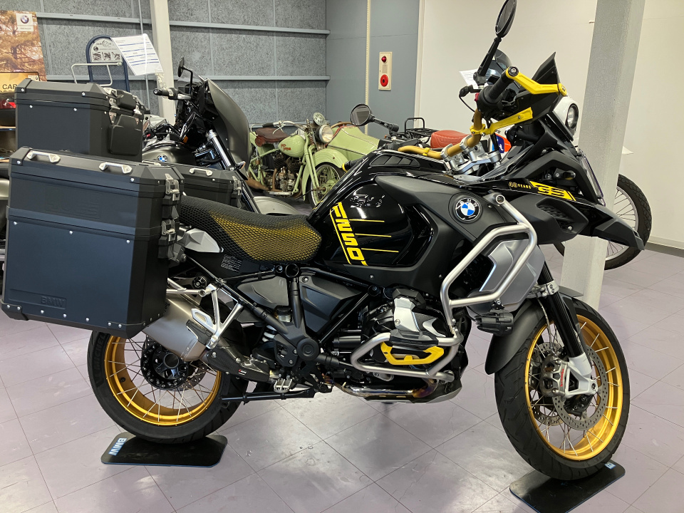 BMW R1250GS ADV