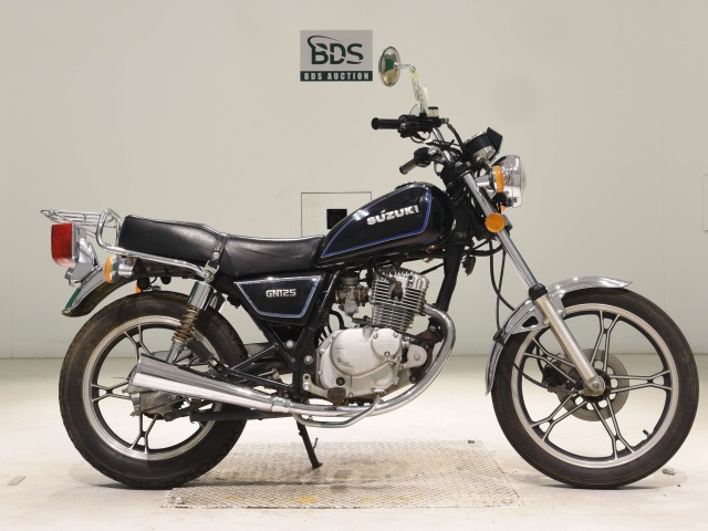 Suzuki GN125H