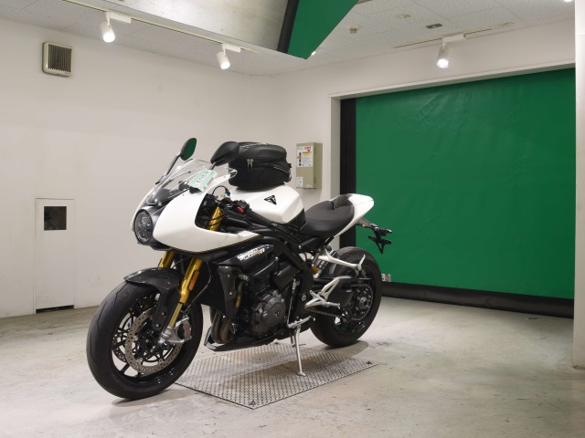 Triumph SPEED TRIPLE RR — фото 4