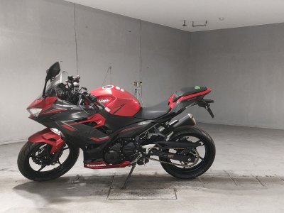 Kawasaki NINJA400 — фото 2