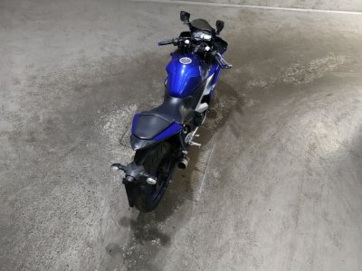 Yamaha YZF-R25 — фото 6