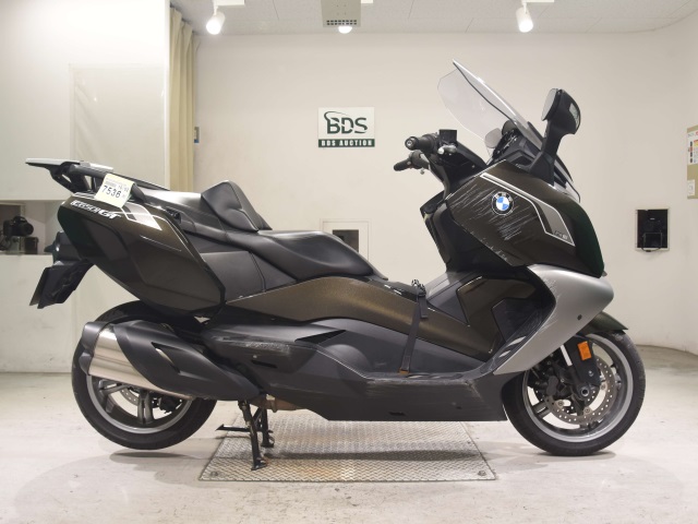 BMW C650GT