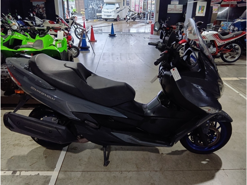 Suzuki BURGMAN 400