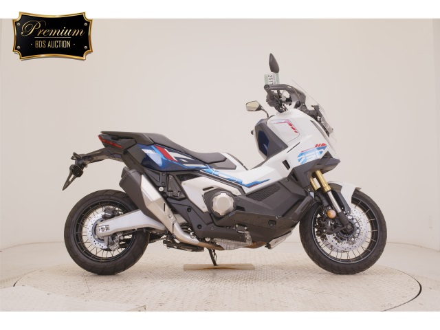 Honda X-ADV750-2