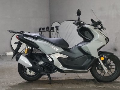 Honda ADV 160
