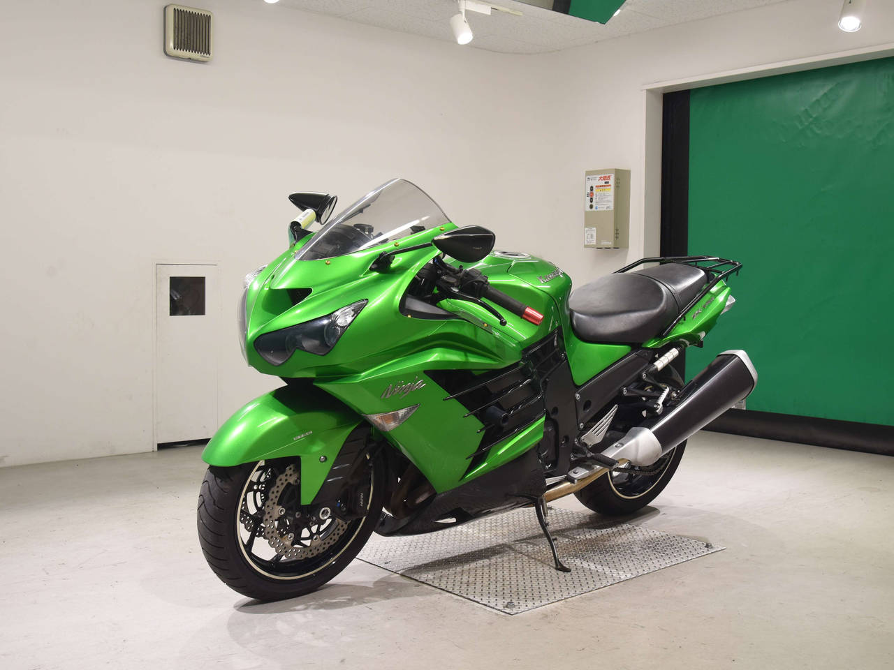 2024 Kawasaki ZX1002, L | JKBZXVL12RA011809 | BidCars