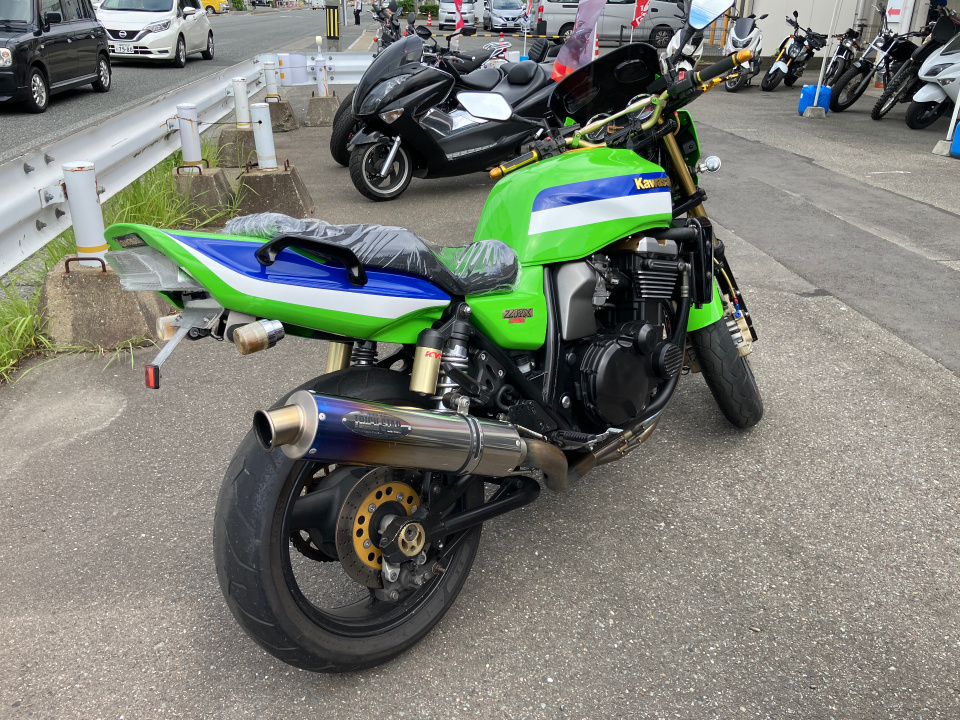 Kawasaki ZRX1100