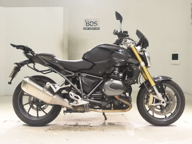 BMW R1200R