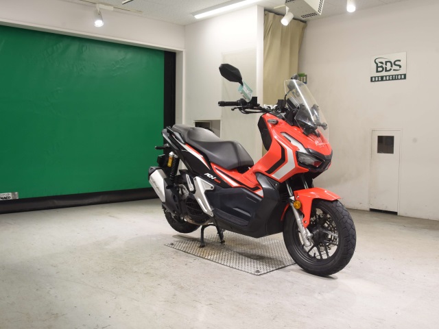 Honda ADV 150 — фото 3