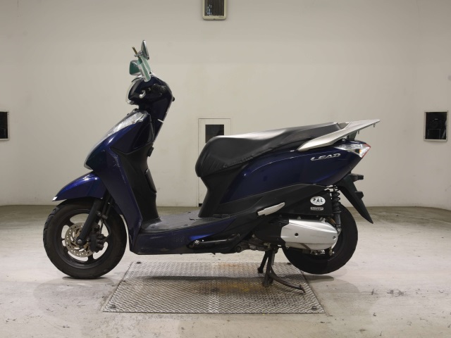 Honda LEAD125 — фото 2