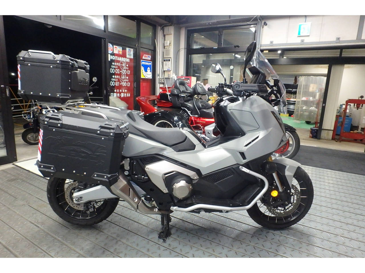 Honda X-ADV750