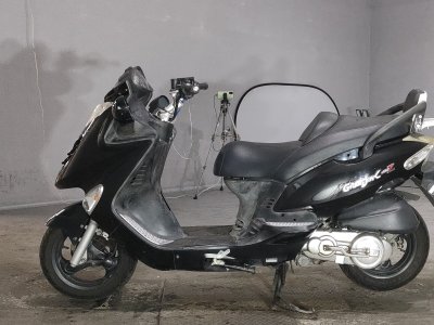 Kymco KIMCO GRAND DINK 150Z — фото 2