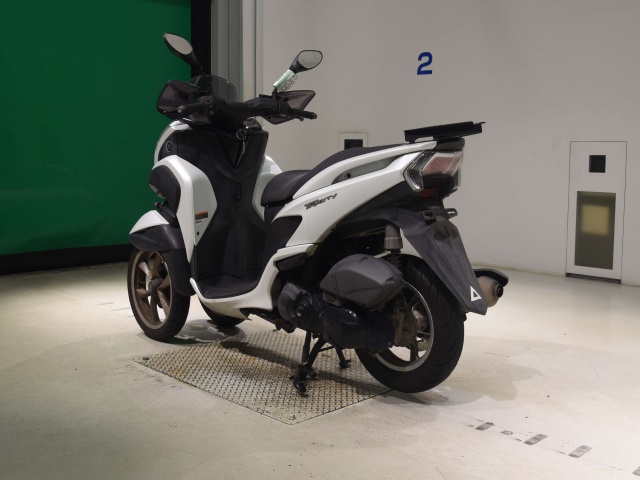 Yamaha TRICITY MW125 — фото 6