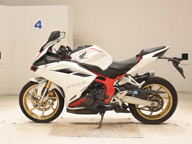 Honda CBR250RR — фото 2