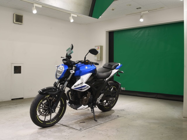 Suzuki GIXXER250 — фото 4