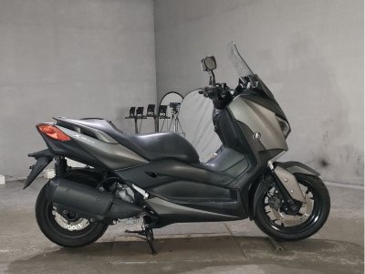 Yamaha X-MAX250