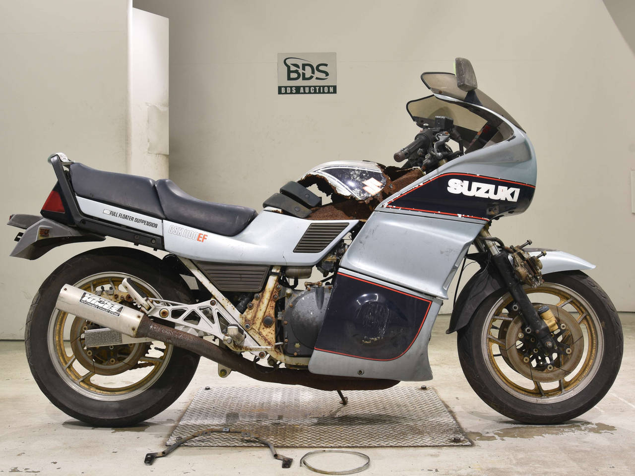 Suzuki GSX1100E